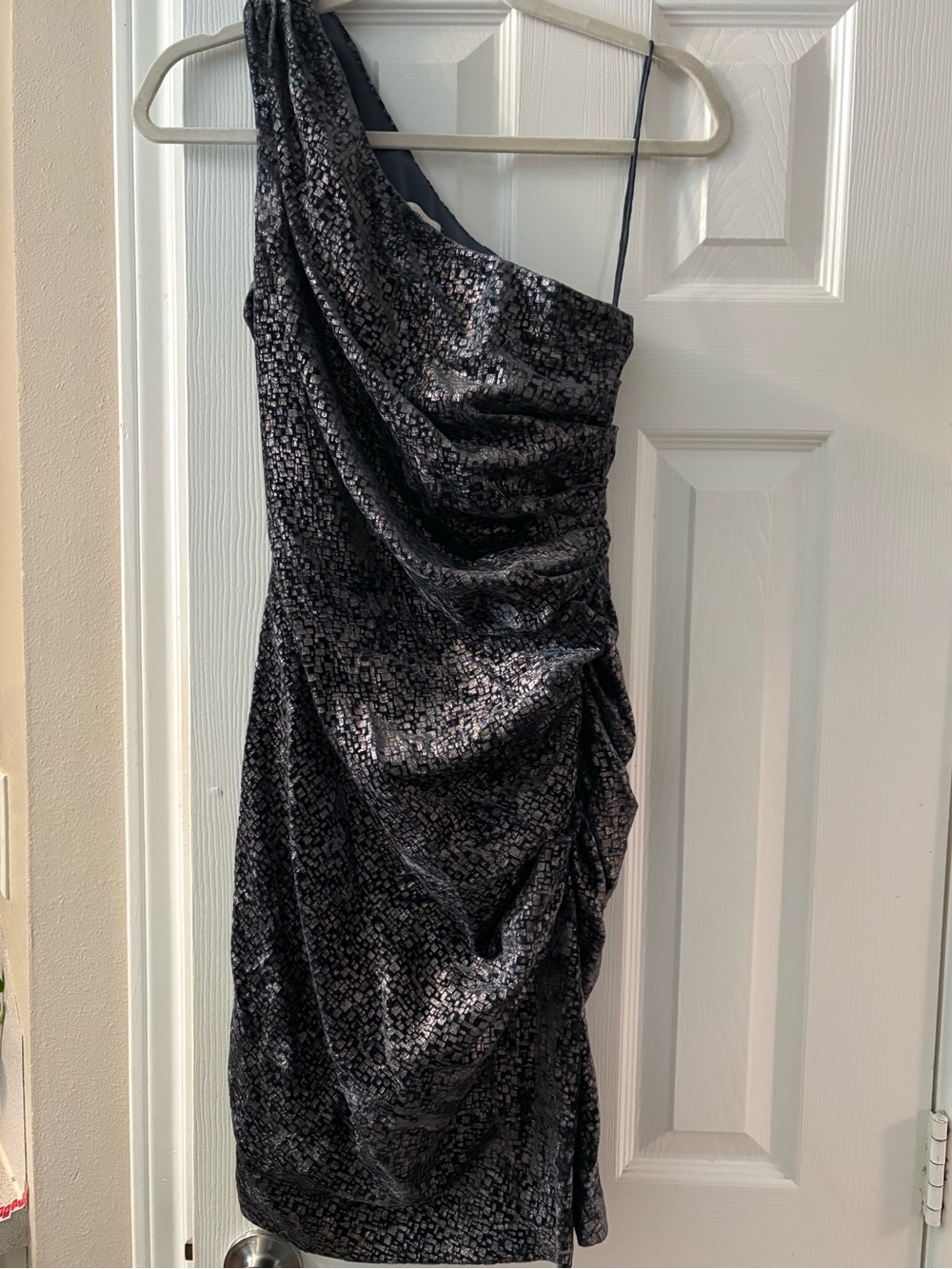 Badgley Mischka One Shoulder Metallic Ruched Cocktail Dress Silver Blue Size 4